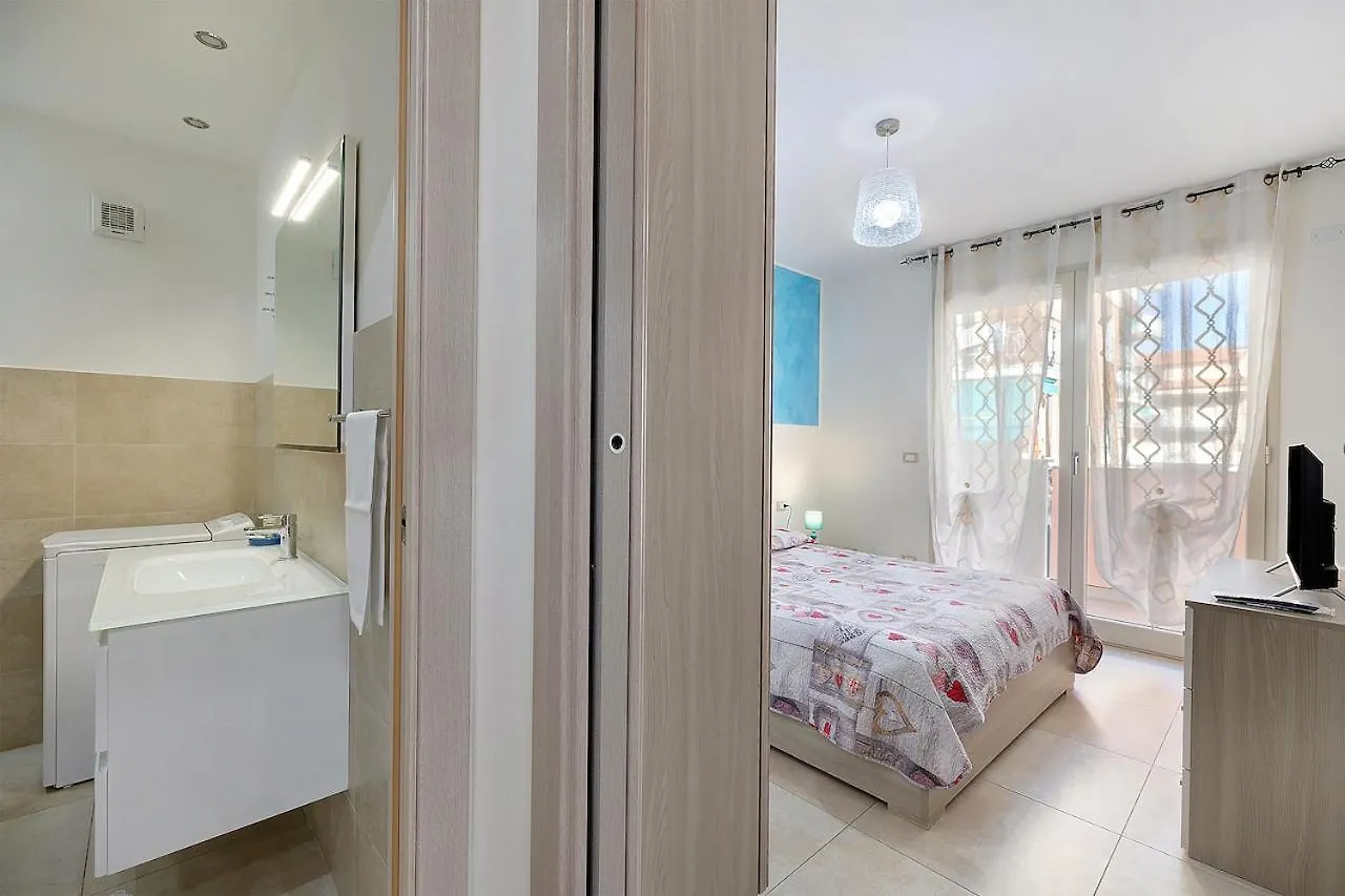 Appartamento Shanaia Loano Apartment